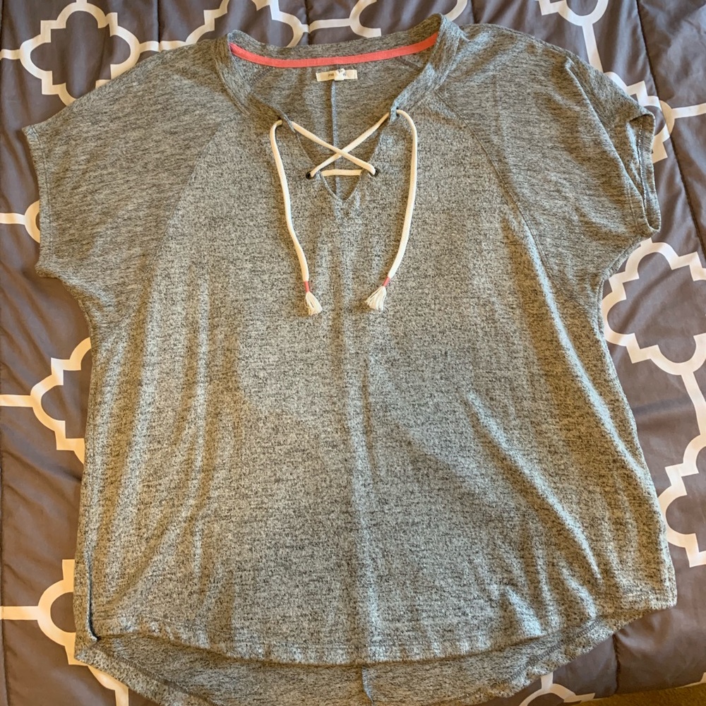 Short sleeve sweatshirt